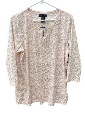 Rene Rofe Sleepwear Pajama Top L/XL Pink Animal Print NWT Soft